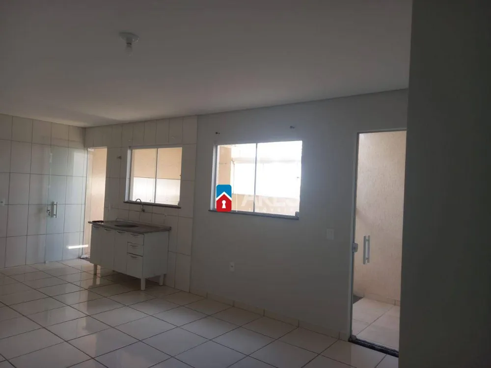 Casa, 2 quartos, 233 m² - Foto 2