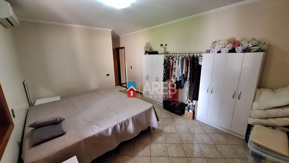 Casa, 3 quartos, 600 m² - Foto 2