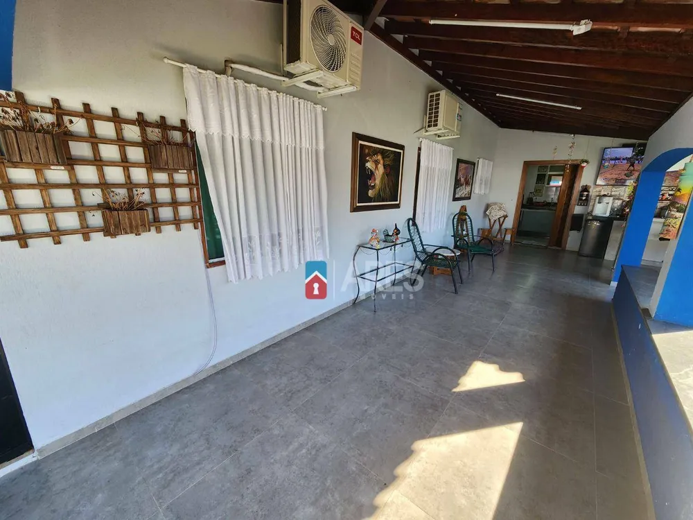 Chácara, 2 quartos, 551 m² - Foto 2
