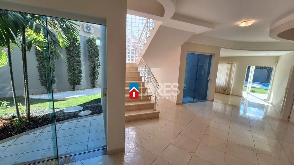 Casa, 3 quartos, 450 m² - Foto 2