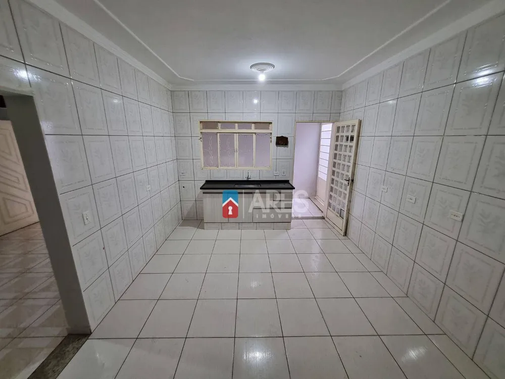Casa, 2 quartos, 126 m² - Foto 4