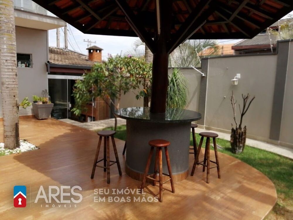 Casa à venda com 3 quartos, 172m² - Foto 4