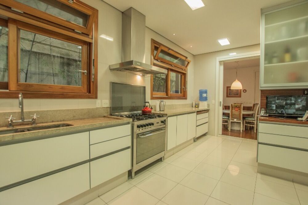 Casa, 4 quartos, 778 m² - Foto 2