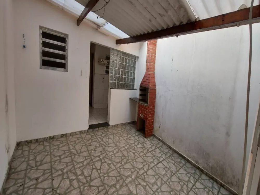 Sobrado à venda com 2 quartos, 163m² - Foto 1