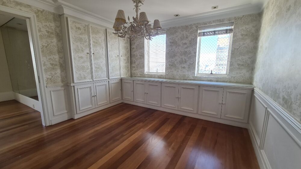 Cobertura para alugar com 4 quartos, 466m² - Foto 2