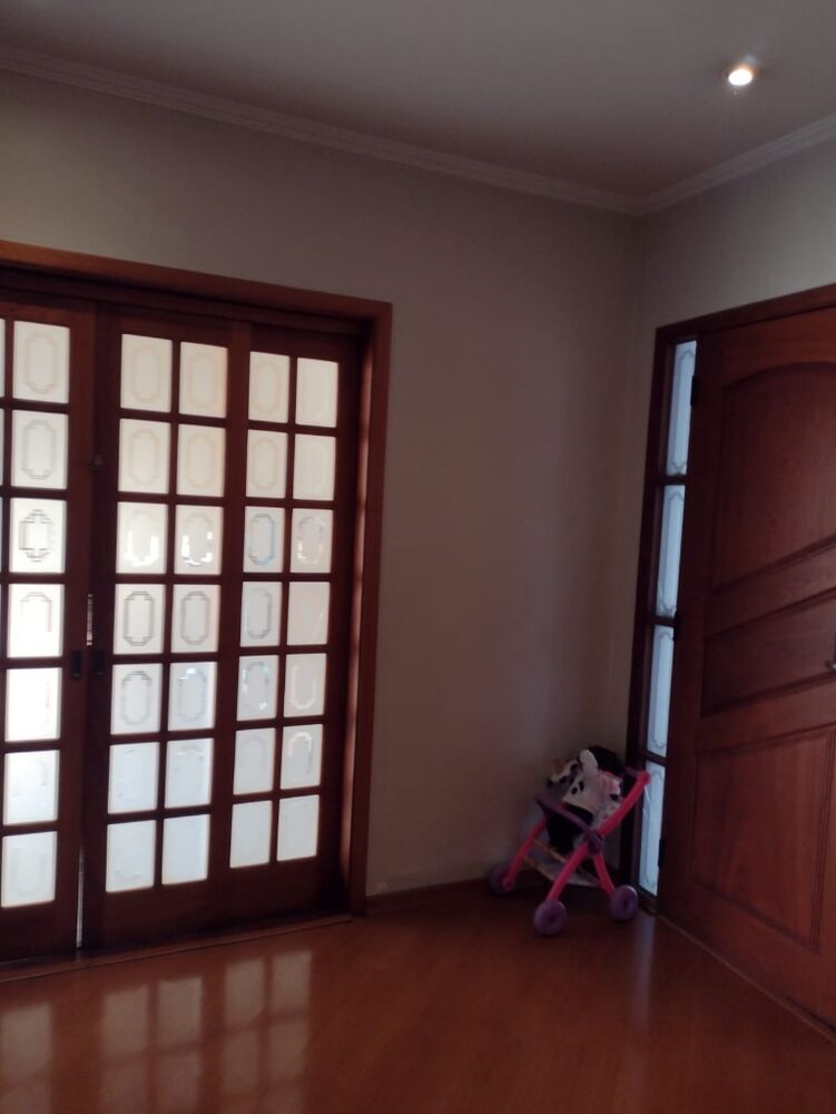 Sobrado, 4 quartos, 276 m² - Foto 1