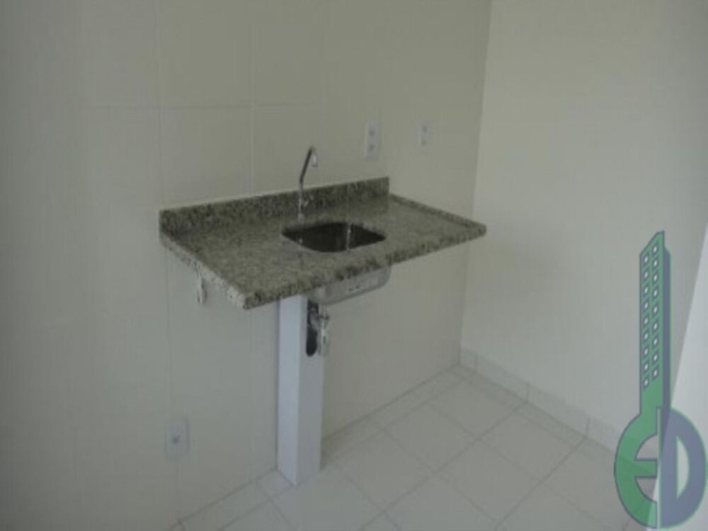 Apartamento à venda com 2 quartos, 46m² - Foto 1