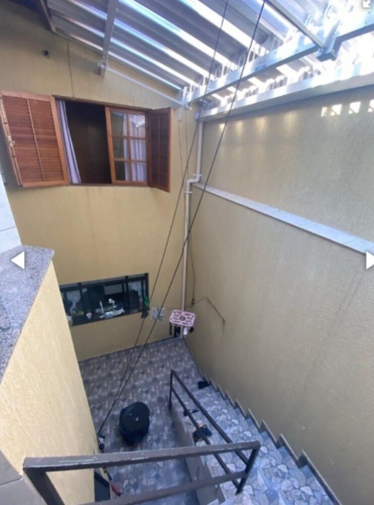 Casa à venda com 3 quartos, 165m² - Foto 5