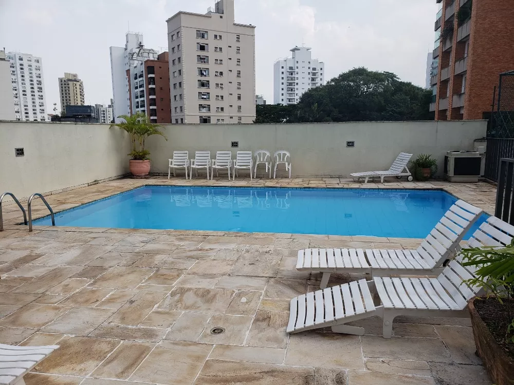 Apartamento à venda com 3 quartos, 262m² - Foto 5