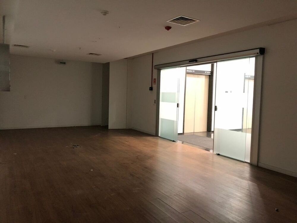 Sala-Conjunto, 18520 m² - Foto 2