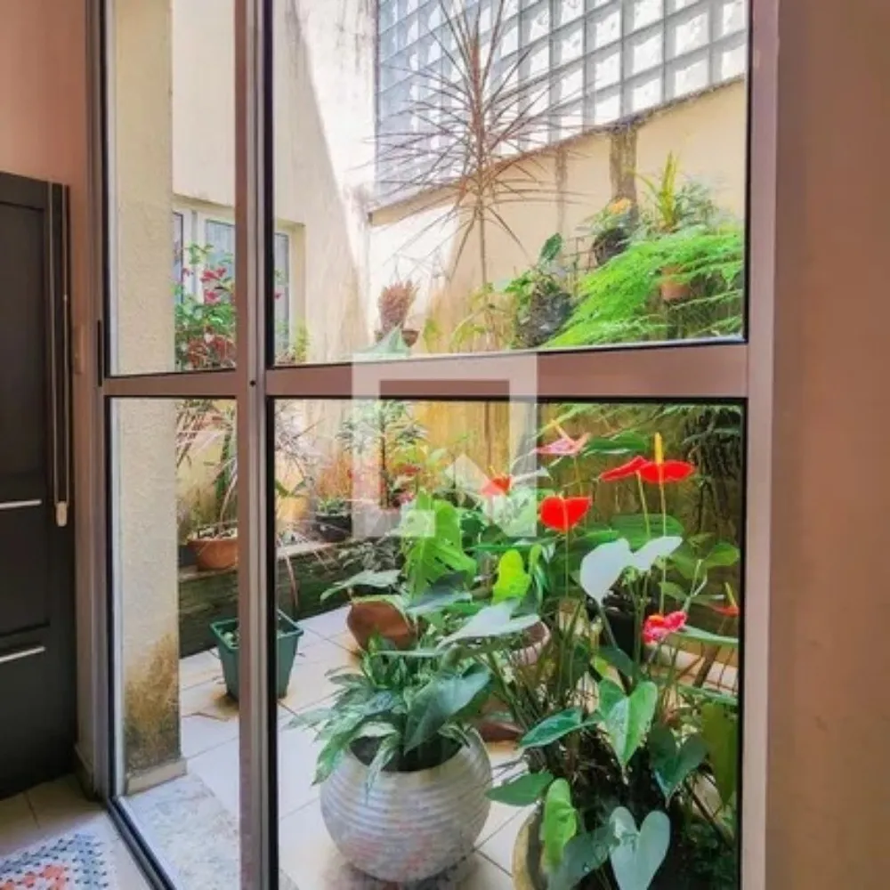 Casa, 3 quartos, 168 m² - Foto 2