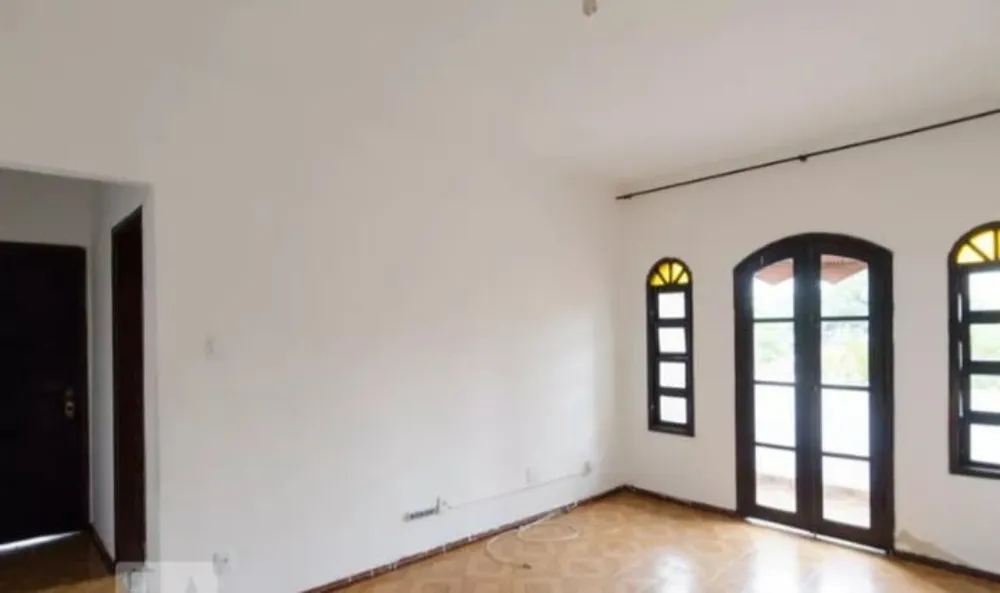 Casa, 3 quartos, 200 m² - Foto 1
