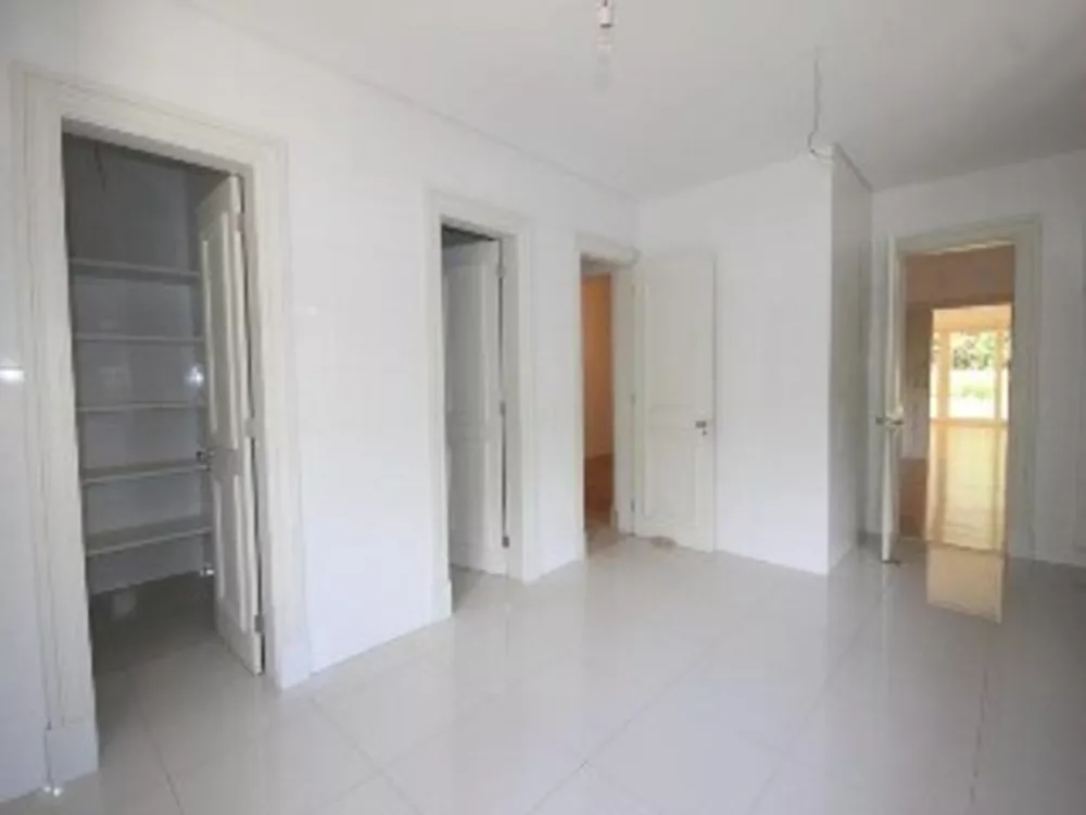 Casa à venda com 4 quartos, 840m² - Foto 11