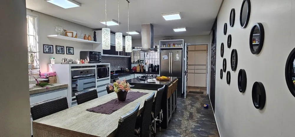 Casa, 4 quartos, 310 m² - Foto 11