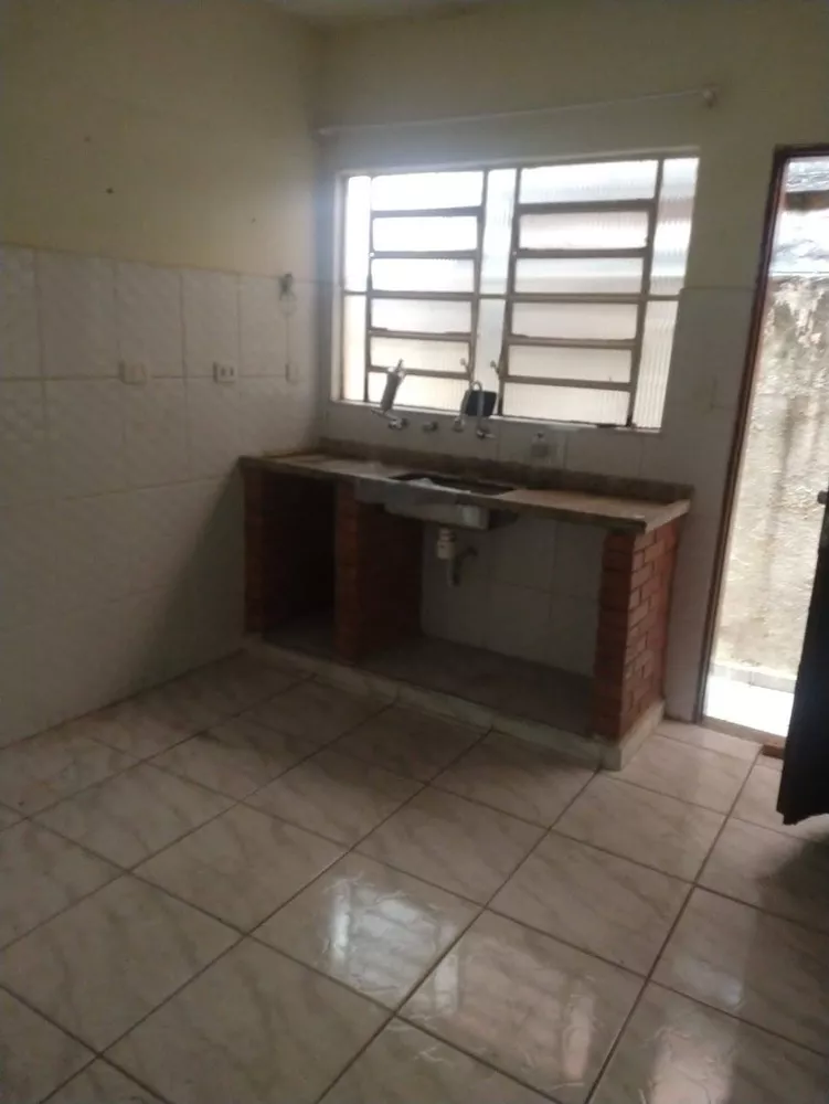 Casa à venda com 3 quartos, 125m² - Foto 13