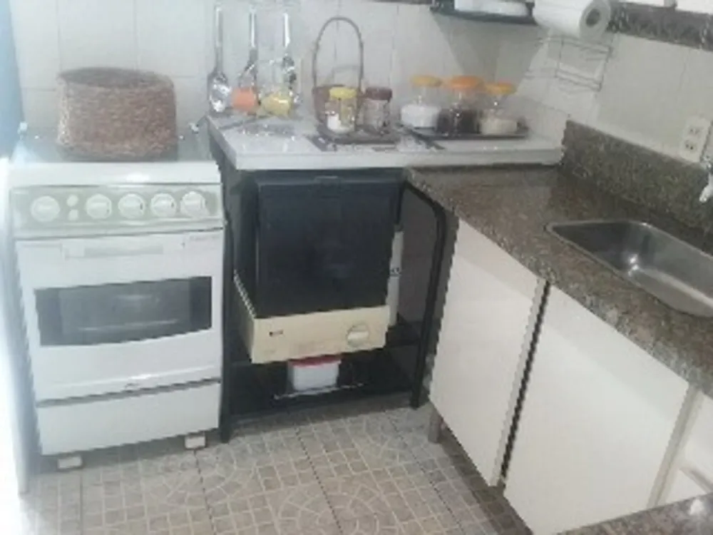 Chácara, 2 quartos, 2775 m² - Foto 1