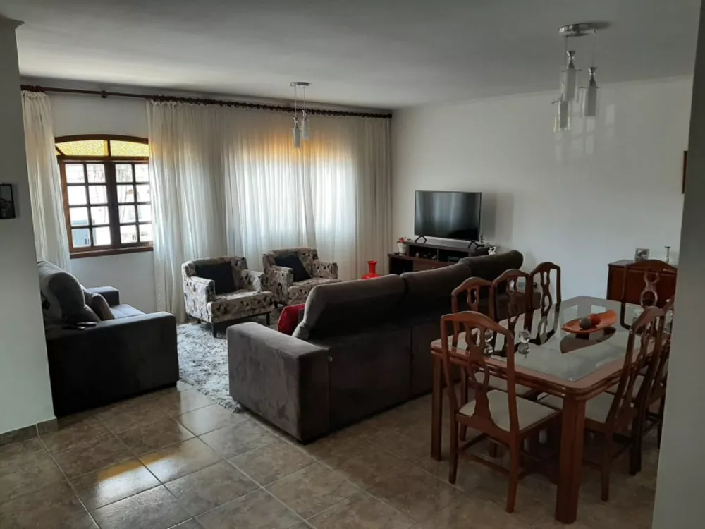 Casa à venda com 3 quartos, 600m² - Foto 18