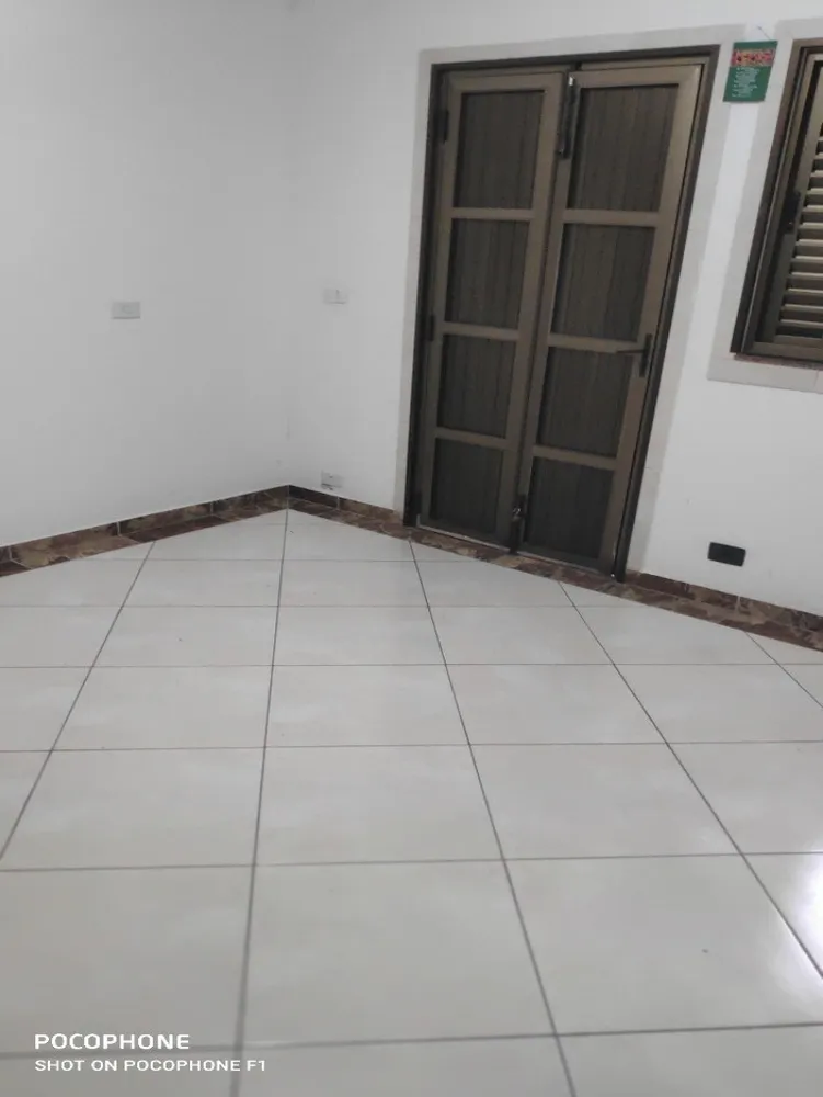 Sobrado, 4 quartos, 210 m² - Foto 2