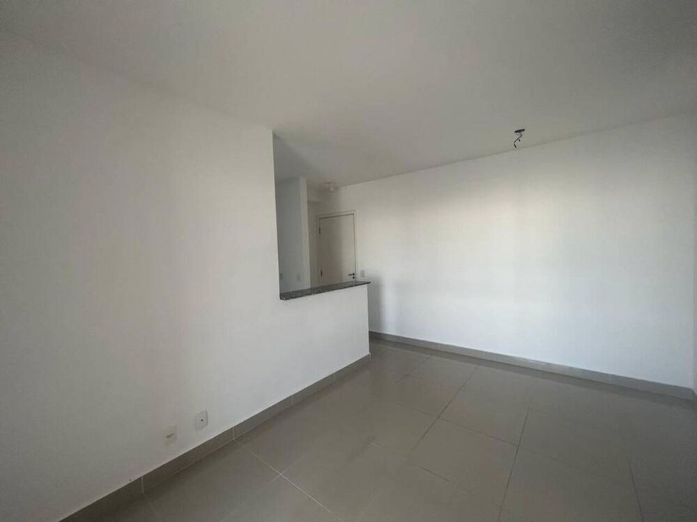 Apartamento para alugar com 2 quartos, 65m² - Foto 22