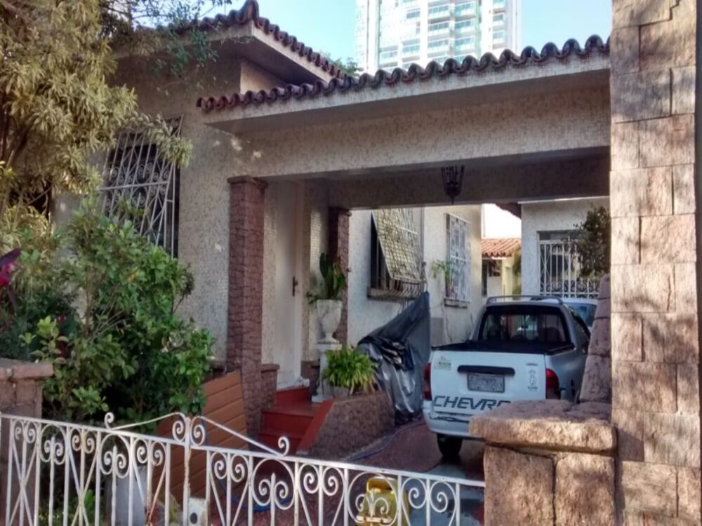 Casa, 3 quartos, 280 m² - Foto 2