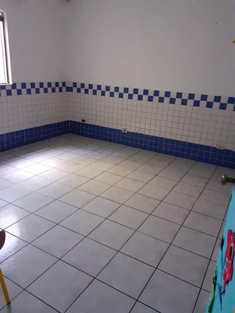 Casa à venda com 3 quartos, 356m² - Foto 6