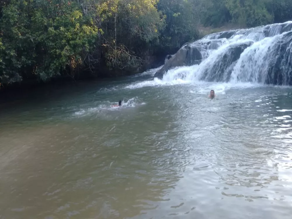 Fazenda à venda com 4 quartos, 670m² - Foto 1