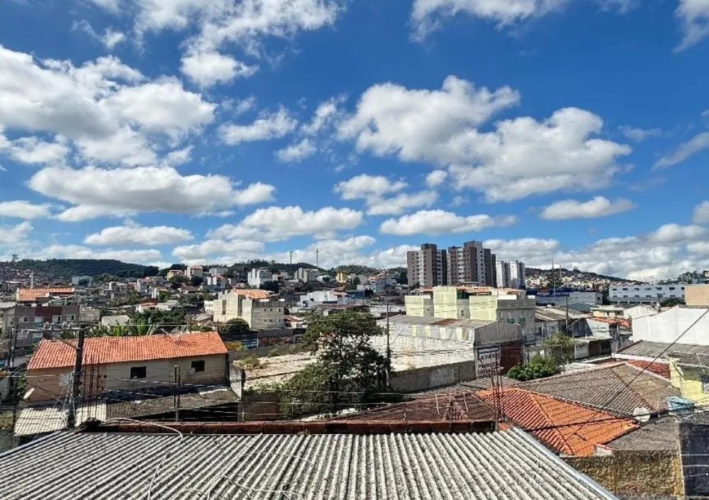 Casa, 3 quartos, 230 m² - Foto 1
