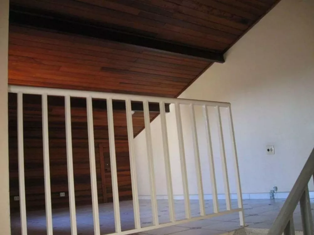 Sobrado à venda com 3 quartos, 180m² - Foto 4