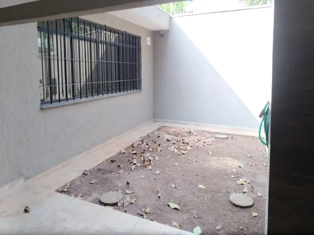 Casa, 3 quartos, 250 m² - Foto 1