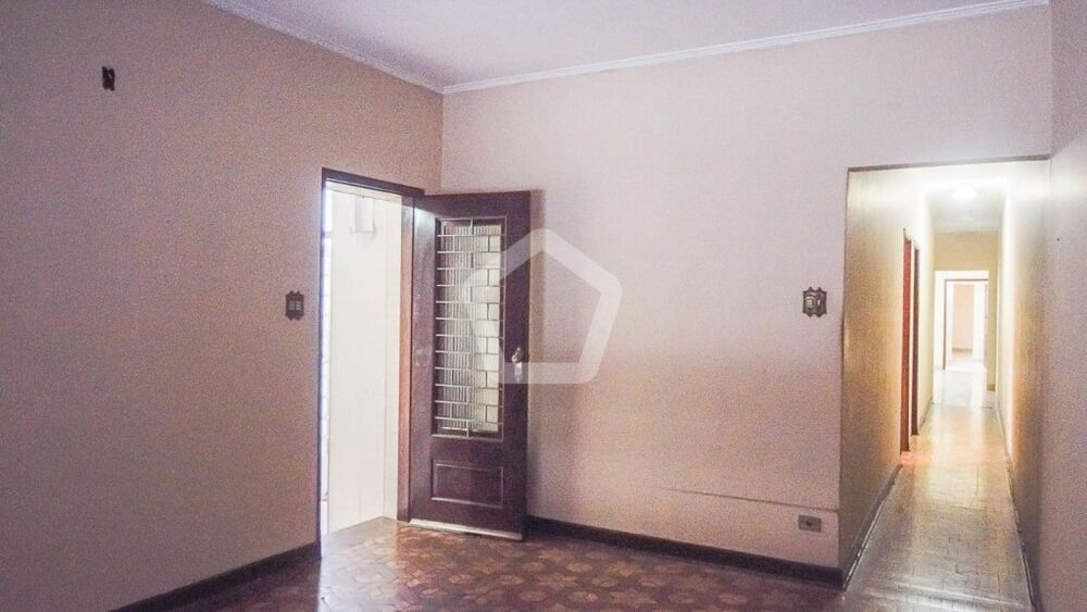 Casa à venda com 2 quartos, 244m² - Foto 4