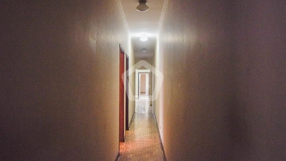 Casa à venda com 2 quartos, 244m² - Foto 5