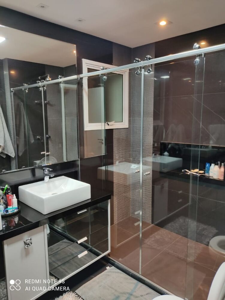 Apartamento à venda com 3 quartos, 198m² - Foto 3