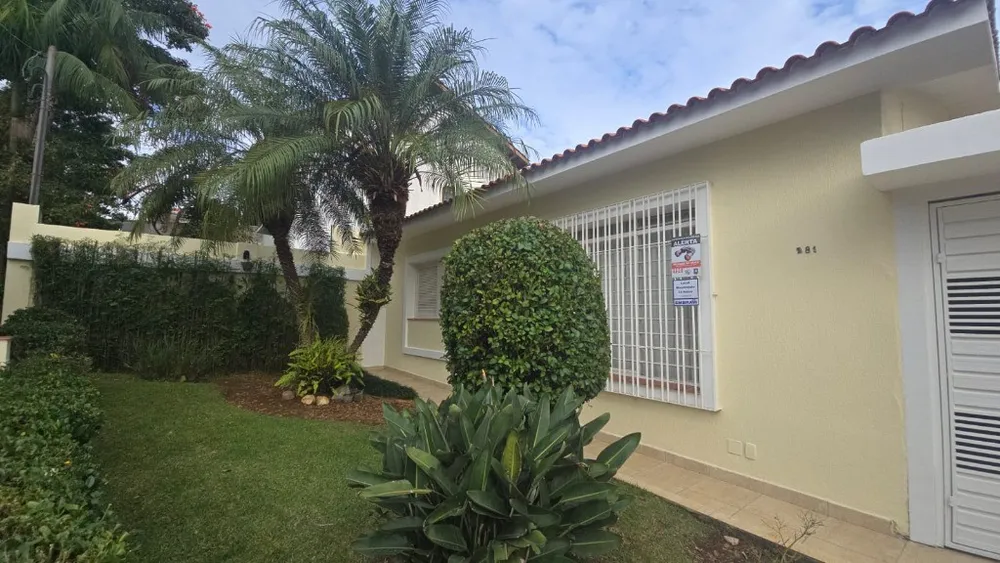 Casa, 3 quartos, 181 m² - Foto 1