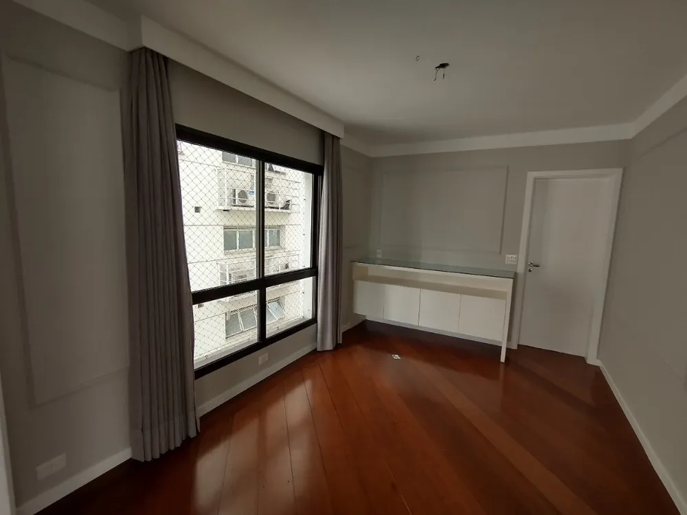Apartamento, 3 quartos, 197 m² - Foto 4