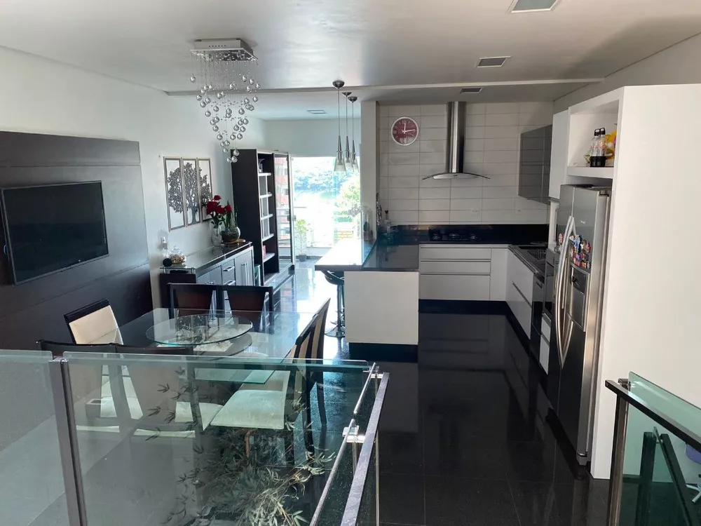 Sobrado, 3 quartos, 294 m² - Foto 8