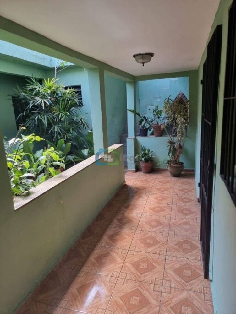 Casa, 3 quartos, 168 m² - Foto 2