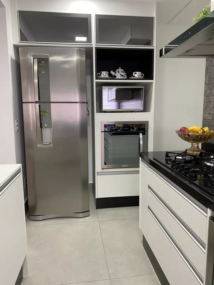 Apartamento à venda com 3 quartos, 103m² - Foto 3