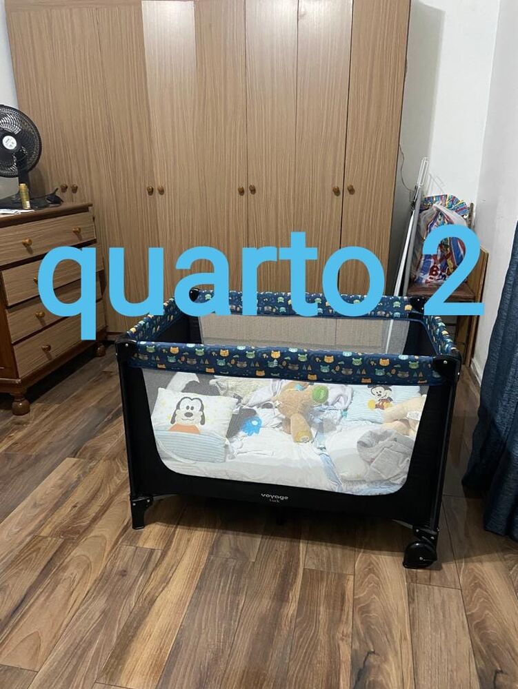 Casa, 5 quartos, 230 m² - Foto 1