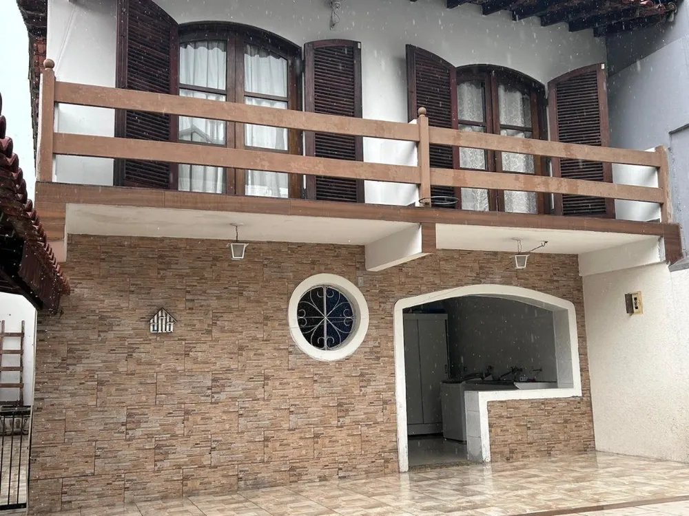 Casa, 3 quartos, 225 m² - Foto 11