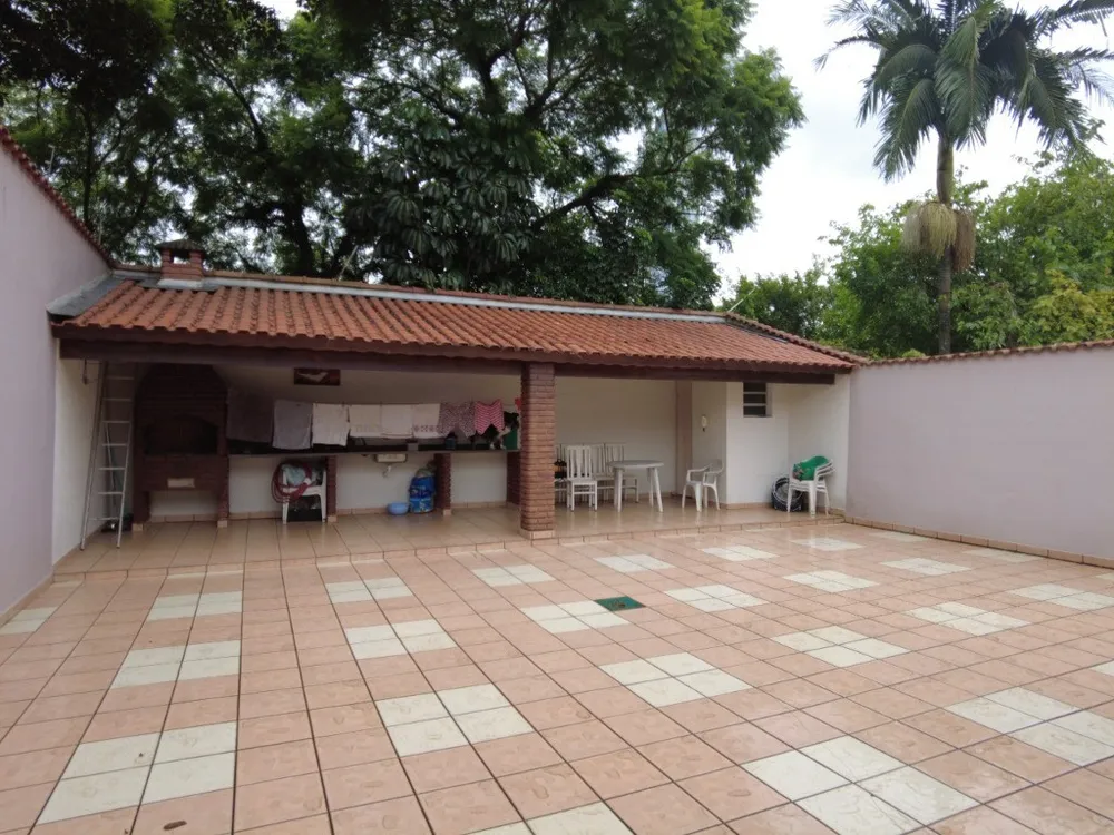 Sobrado, 5 quartos, 435 m² - Foto 1