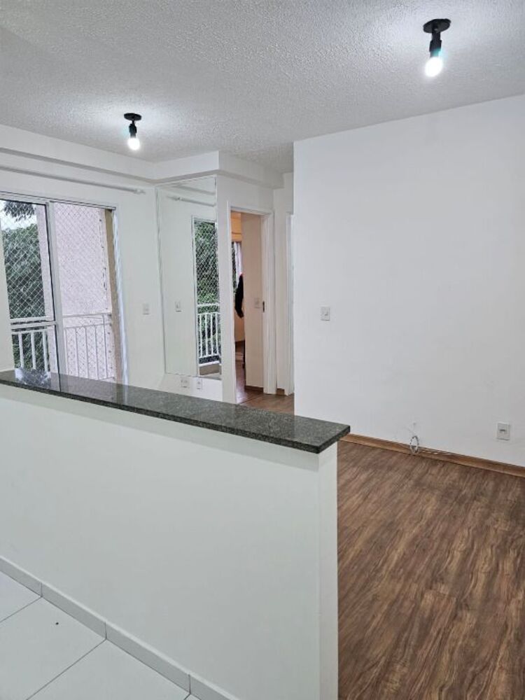 Apartamento à venda com 2 quartos, 45m² - Foto 2