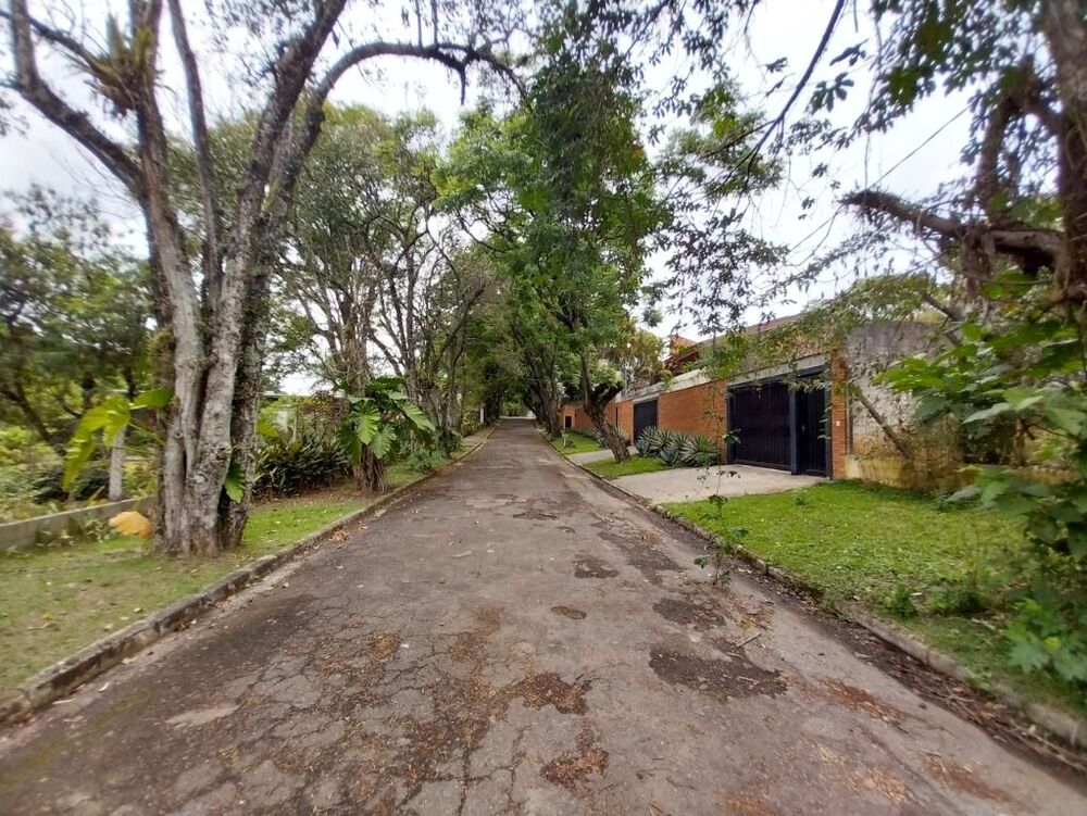 Casa de Condomínio para alugar com 3 quartos, 272m² - Foto 8