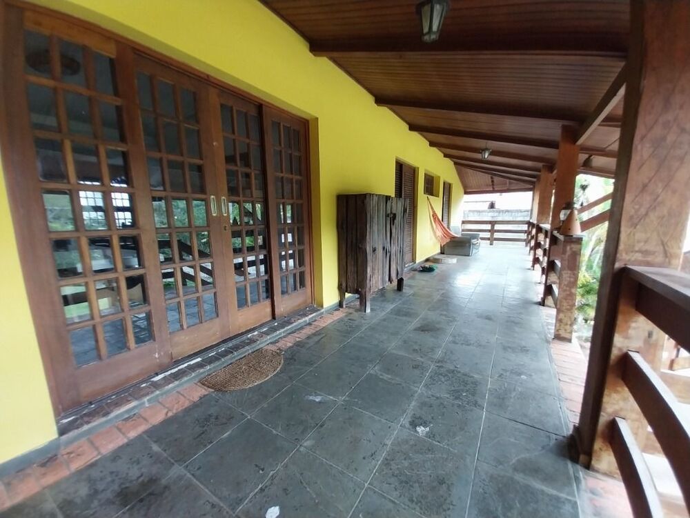 Casa de Condomínio para alugar com 3 quartos, 272m² - Foto 3