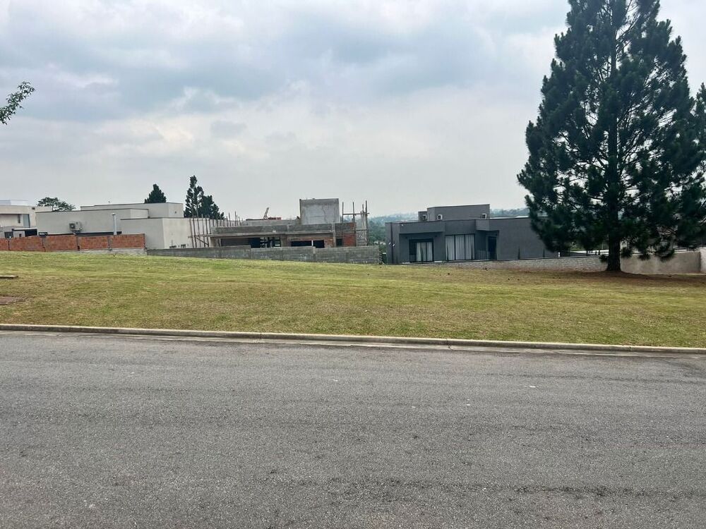 Loteamento e Condomínio, 549 m² - Foto 1