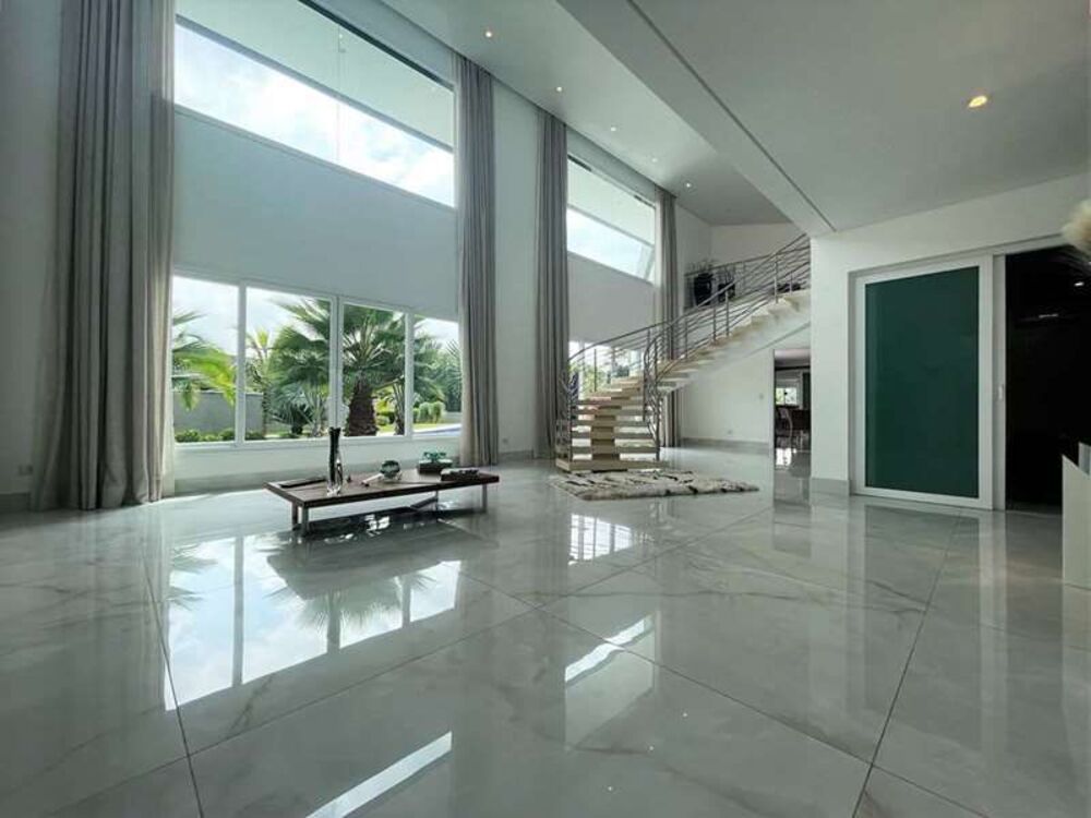 Casa de Condomínio à venda com 4 quartos, 883m² - Foto 2
