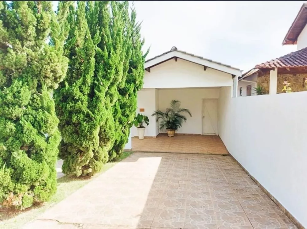 Casa de Condomínio à venda com 3 quartos, 200m² - Foto 3