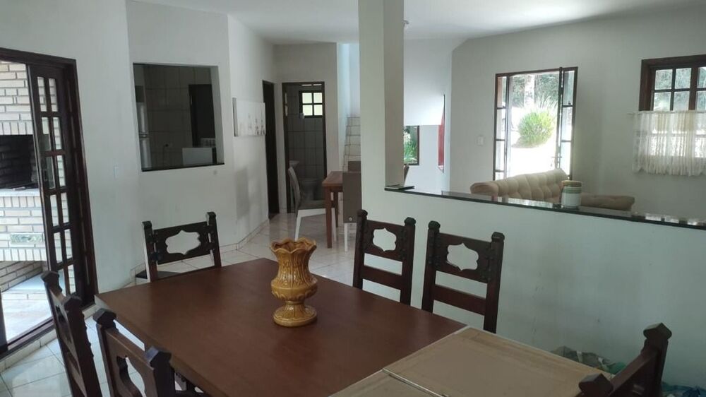Casa de Condomínio à venda com 3 quartos, 237m² - Foto 4
