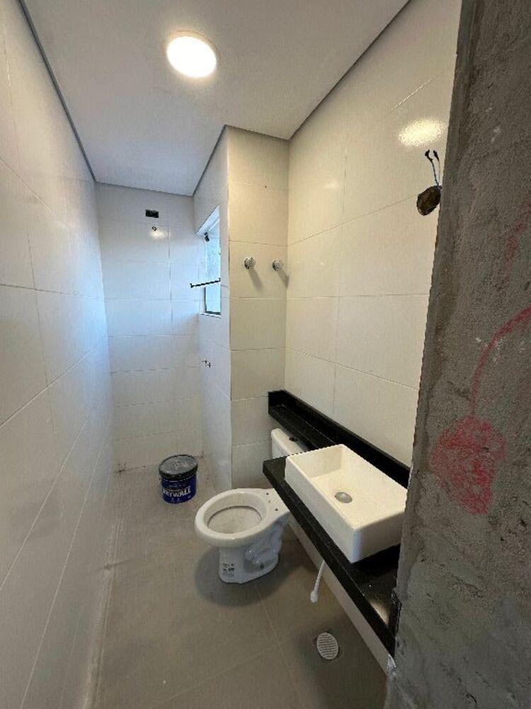 Casa de Condomínio à venda com 3 quartos, 180m² - Foto 3
