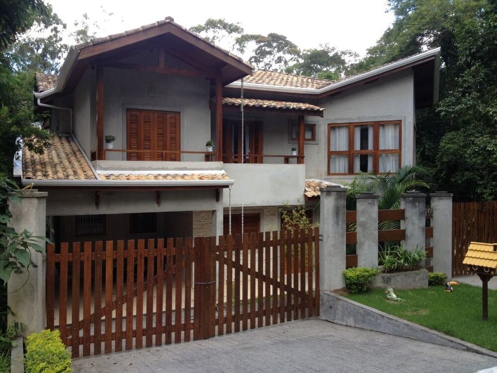 Casa de Condomínio à venda com 4 quartos, 462m² - Foto 1