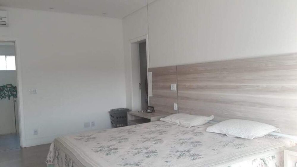 Casa de Condomínio à venda com 4 quartos, 489m² - Foto 9